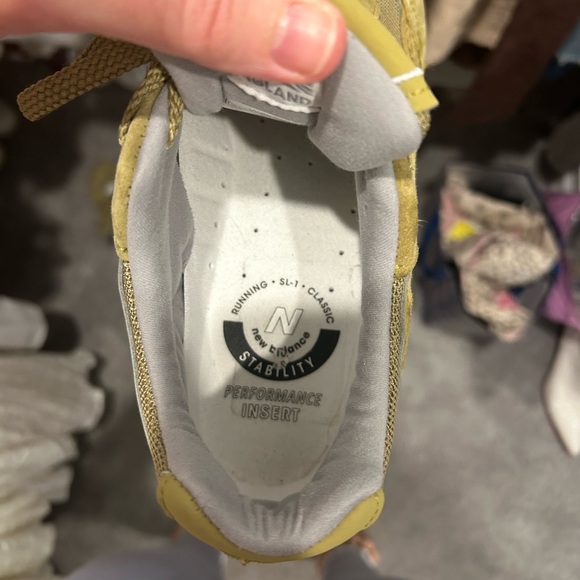 New Balance Specialty Green Suede 991s - Picture 6 of 7